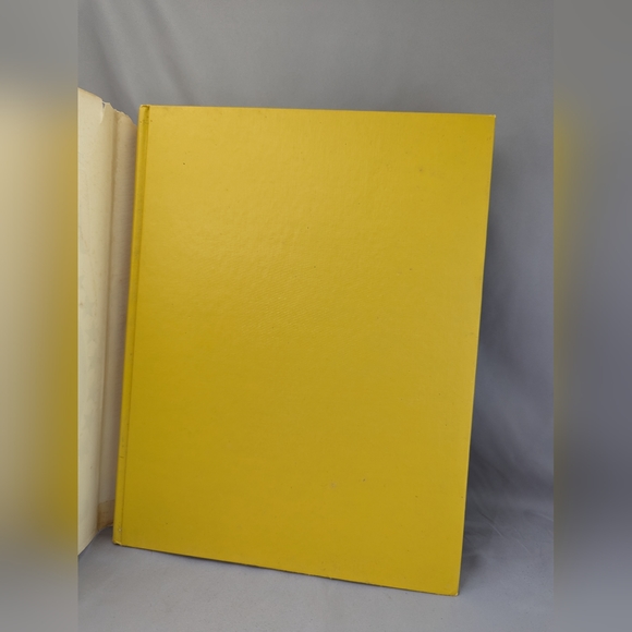 1976 Mountain of Dreams Paramount Pictures Golden Years History Picture Book - Picture 3 of 12